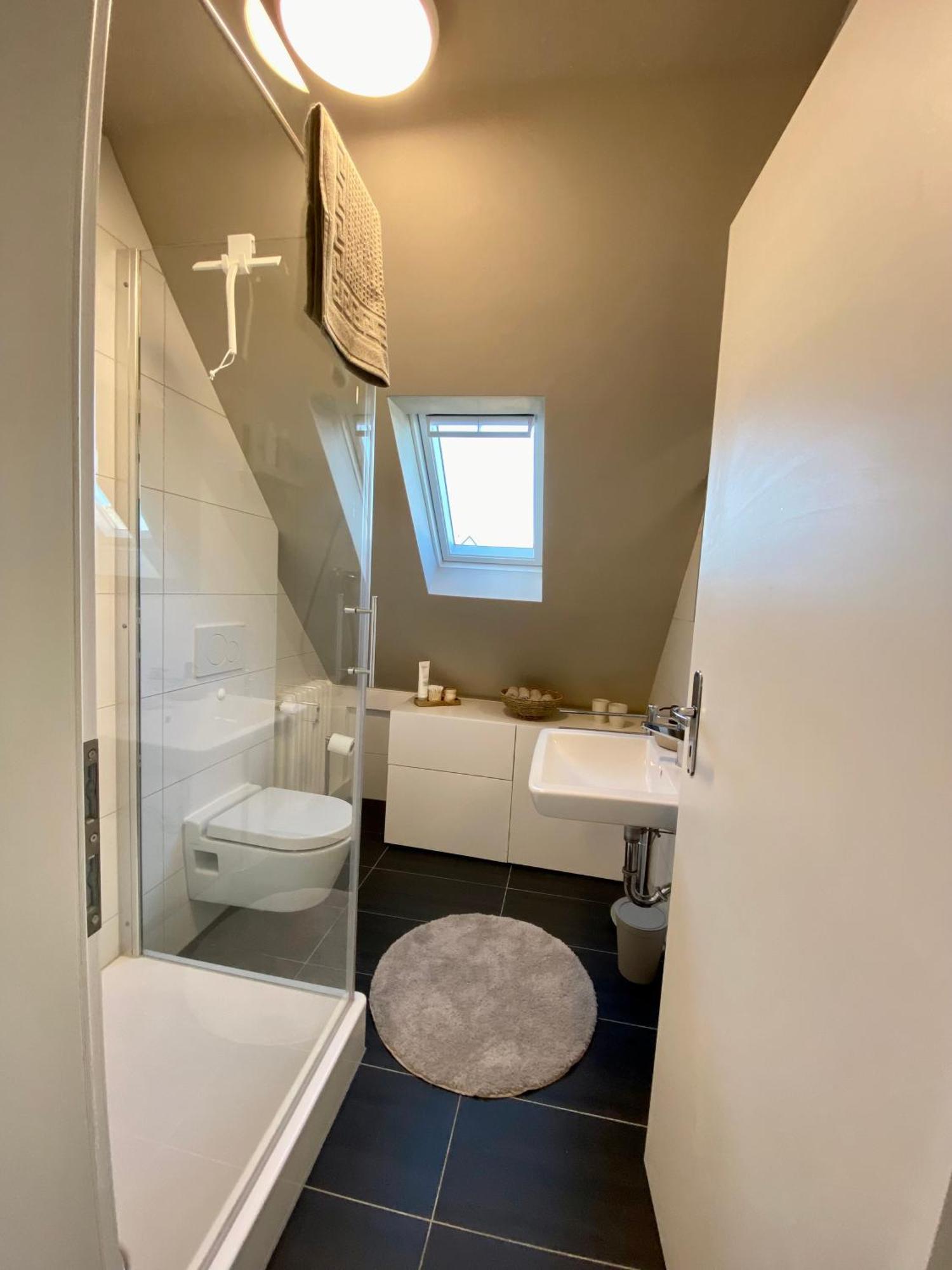 Cozy City Apartment Daun - Ferienwohnung ภายนอก รูปภาพ